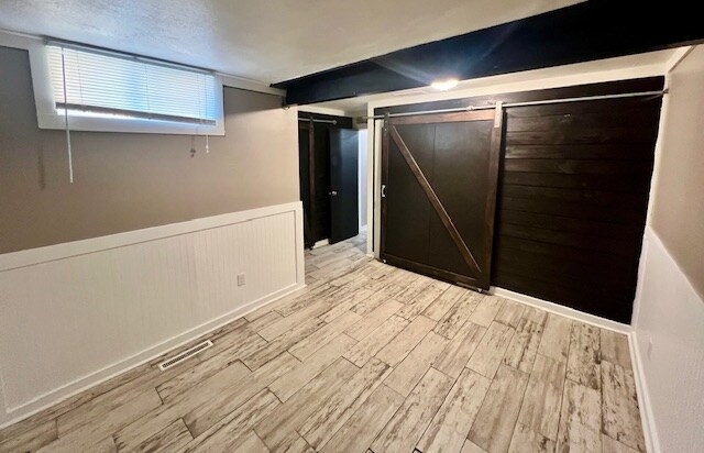 Building Photo - 316 S Ridgewood Dr