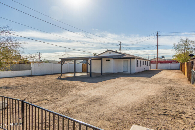 Building Photo - 1801 W Tonto St