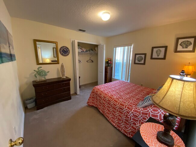 Building Photo - 562 Dolcetto Dr