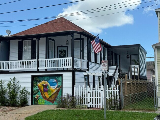 Primary Photo - 508 10th St