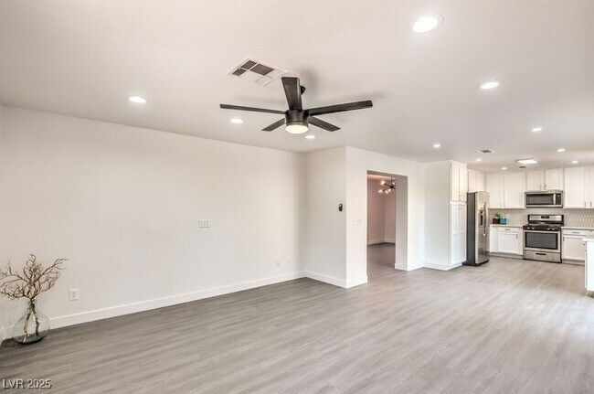 Building Photo - 1312 Mt Hamilton