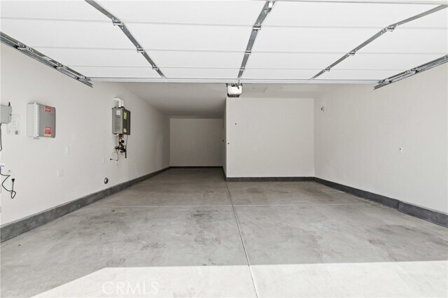 Building Photo - 27215 Lost Palm St