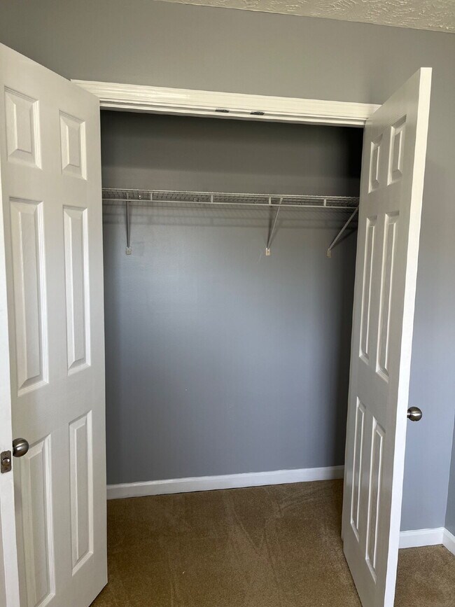 Building Photo - 2011 Orlimar Ct