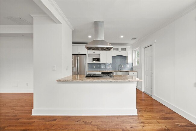 Building Photo - 481 Griffin St NW