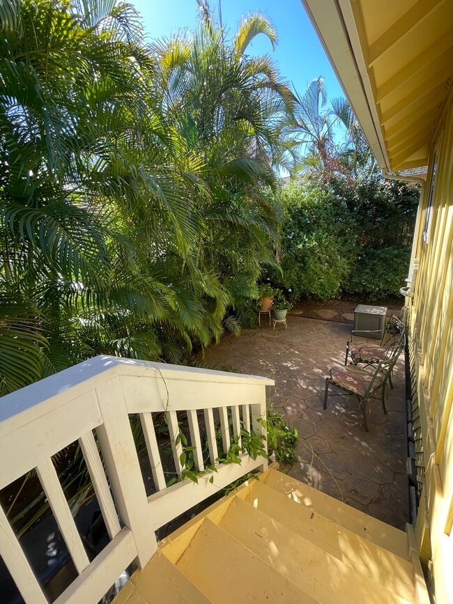 Building Photo - Kihei Three Bedroom