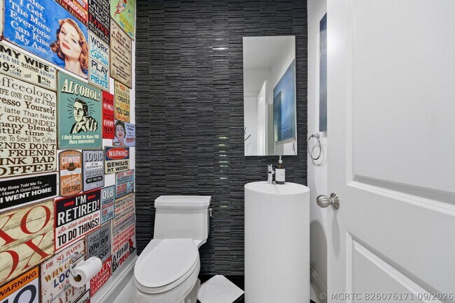 Building Photo - 2835 Polo Island Dr