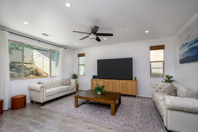 Building Photo - 2878 Menorca Cir