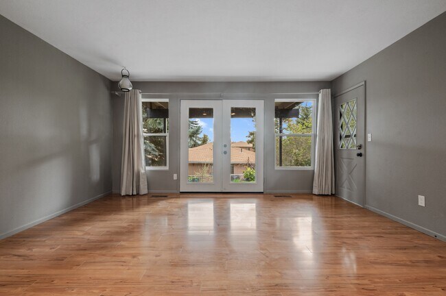 Building Photo - 2020 Fairmount St