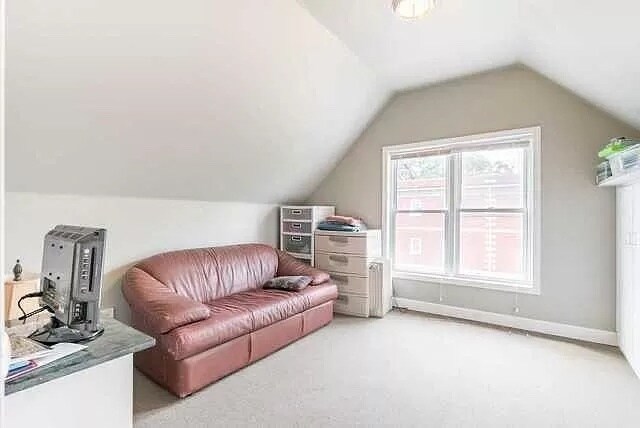 Building Photo - 2915 N Lawndale Ave