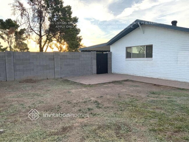 Building Photo - 14820 N 32nd Dr