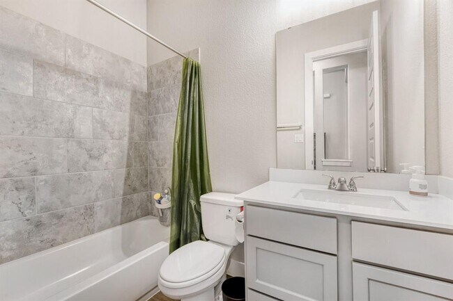 Building Photo - 505 Trout River Rd