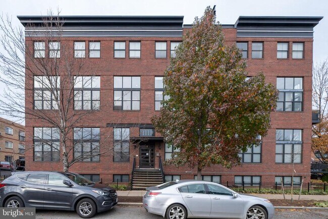 Building Photo - 1111 W St NW
