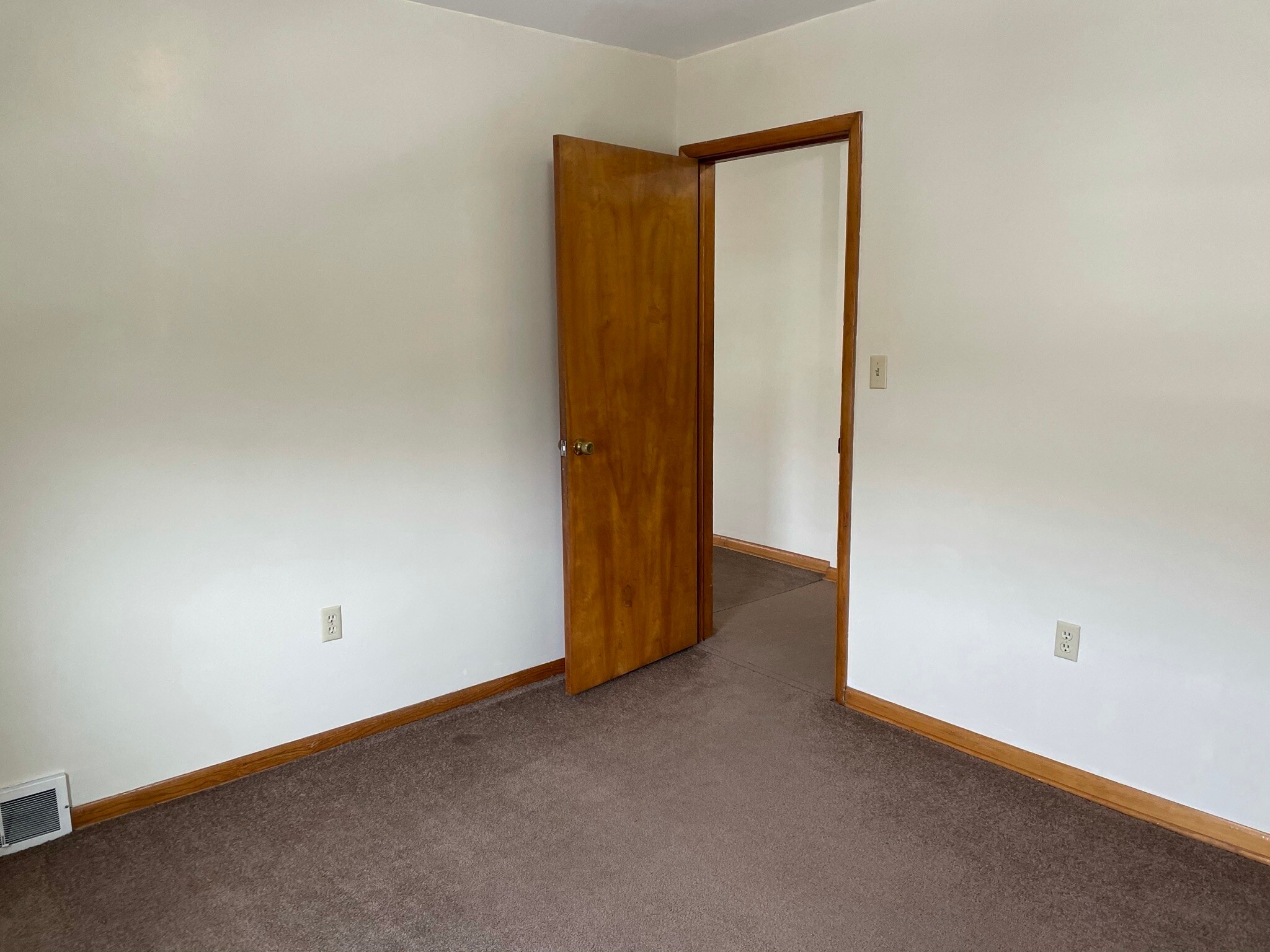 Bedroom - 63 W Pike St