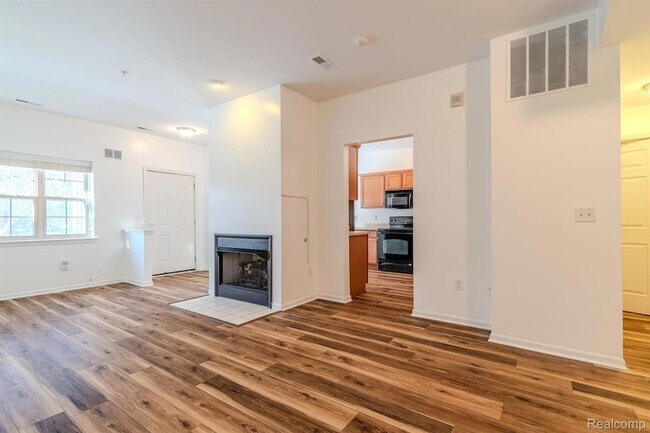Building Photo - 39696 Rockcrest Ln