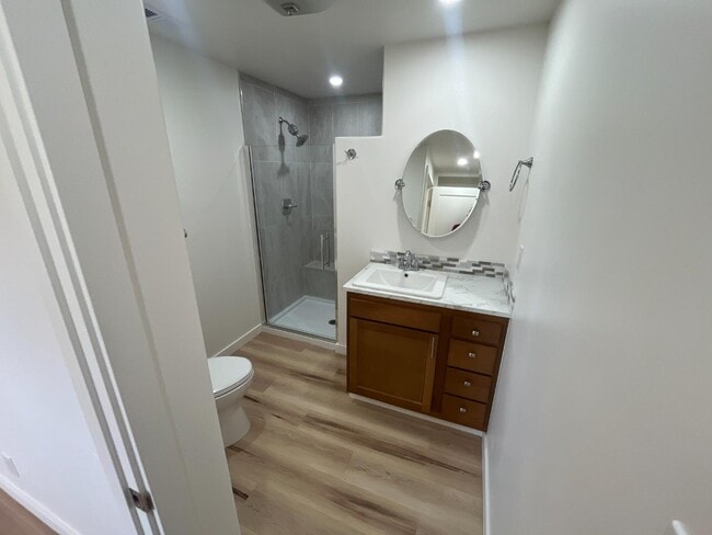 Building Photo - 229 Pennsylvania St