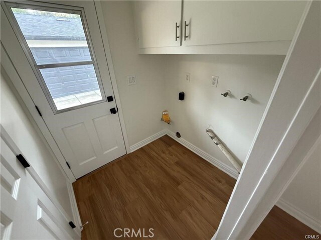 Building Photo - 1818 Deserta Dr