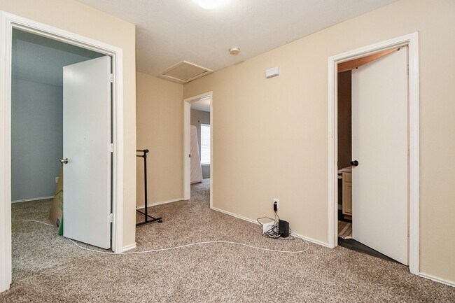 Building Photo - 17311 Wigeon Way Dr