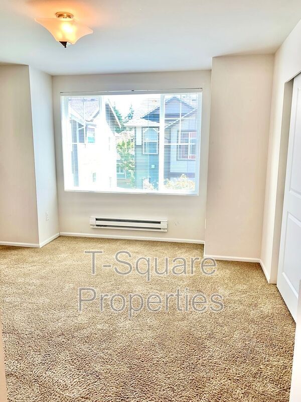 Building Photo - 13417 45th Dr SE