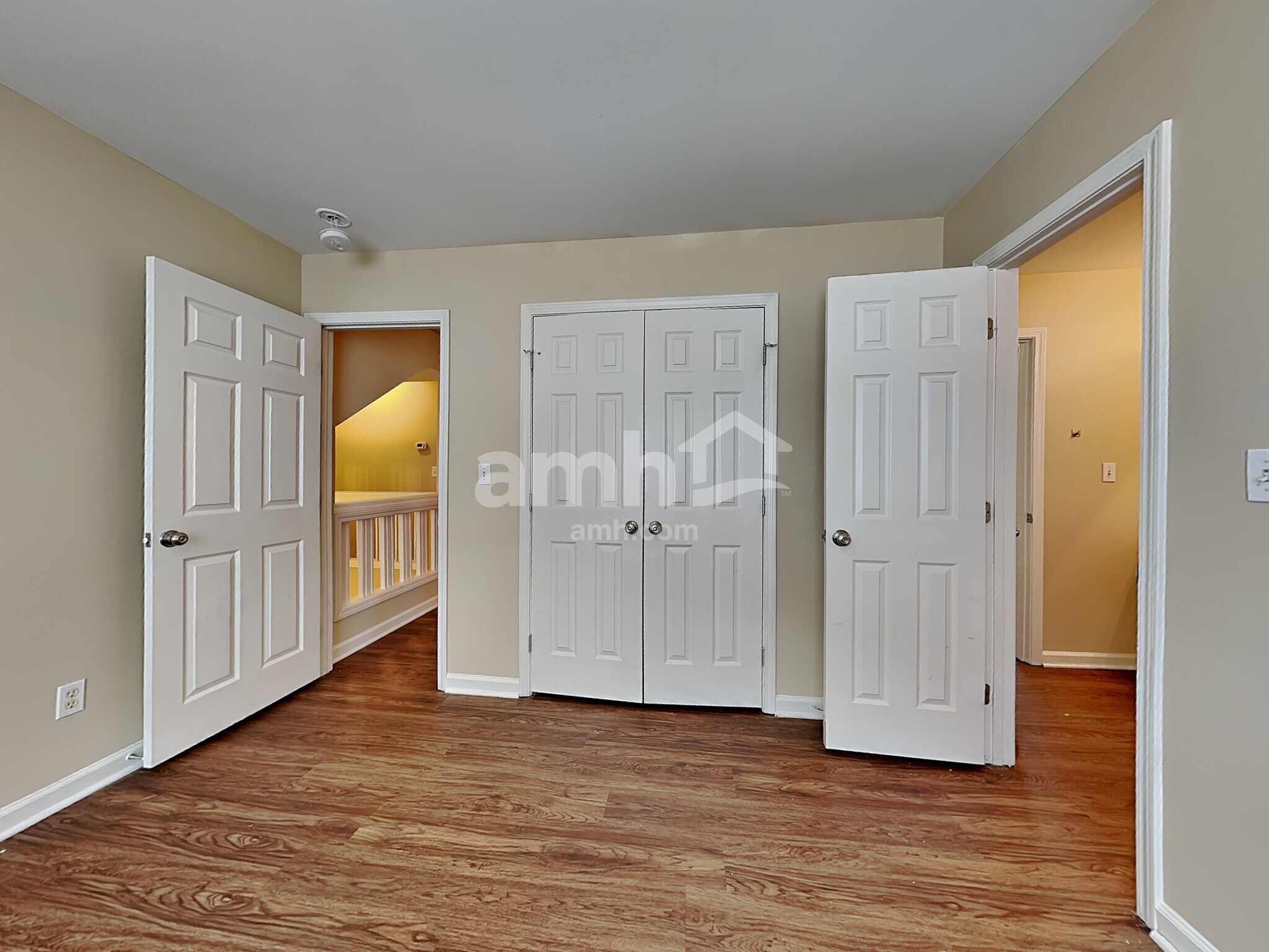 Building Photo - 2033 Cartier Ruby Ln