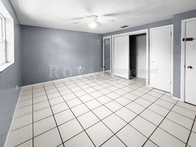 Building Photo - 6617 Warwick Cir