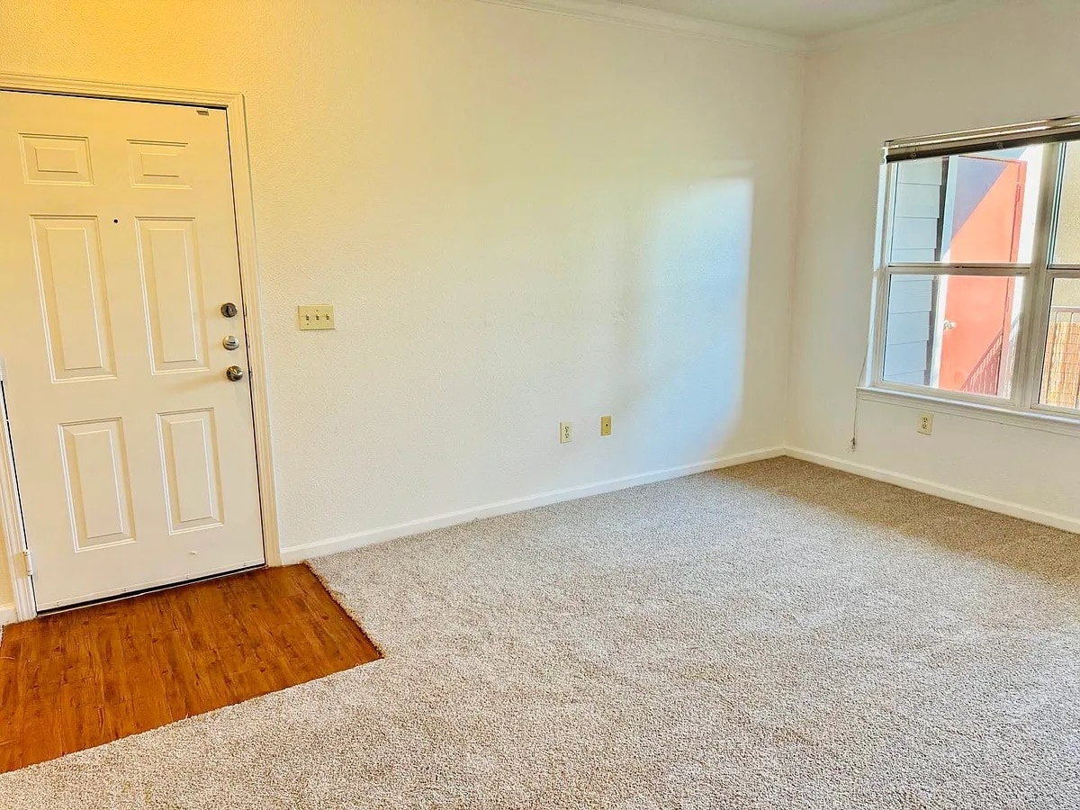 Building Photo - 8434 Walerga Rd