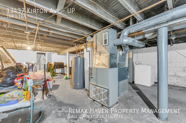 Building Photo - 13437 Kirton Ave