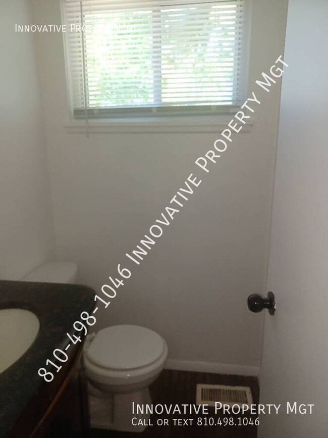 Building Photo - 1150 Peachtree Dr