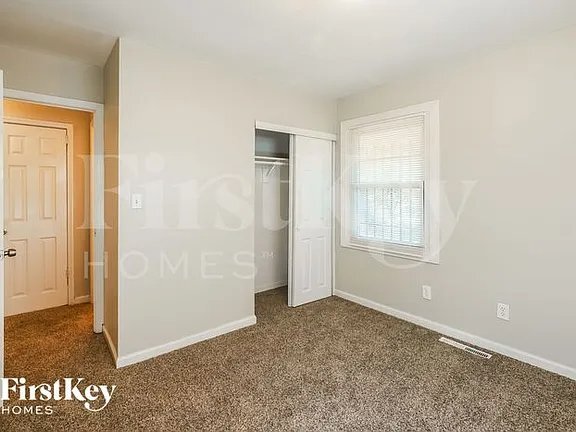 Building Photo - 7405 E 49th Terrace