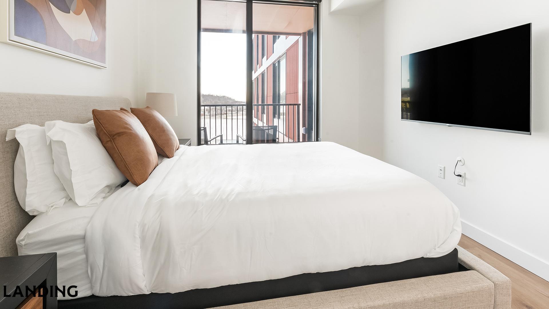 Building Photo - 632 Howard Rd SE