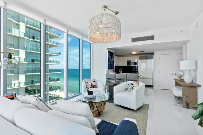 Primary Photo - 6899 Collins Ave