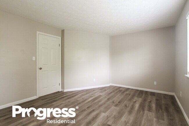 Building Photo - 1490 Maria Ave