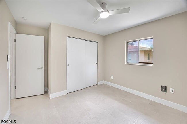 Building Photo - 5824 Algiers St