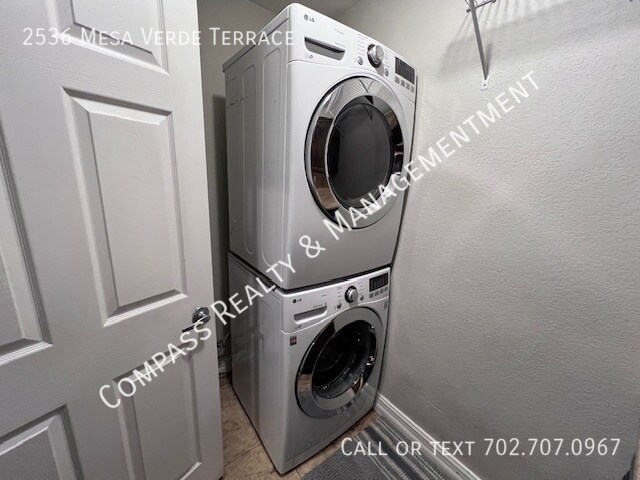 Building Photo - 2536 Mesa Verde Terrace