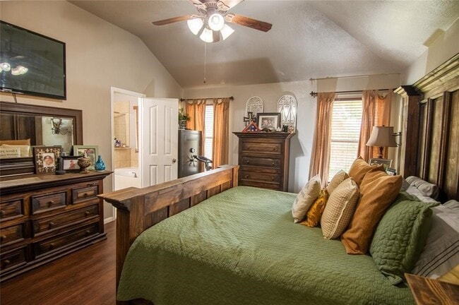 Building Photo - 8134 Silent Deep Dr