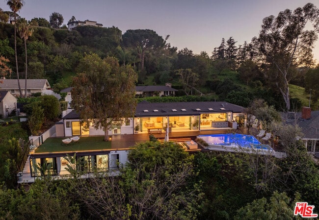 Building Photo - 3382 Scadlock Ln