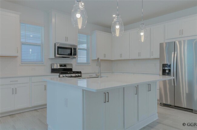 Building Photo - 15141 Summer Harvest St