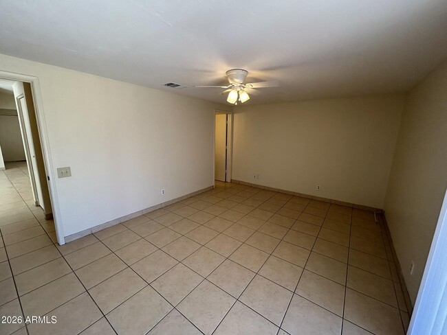 Building Photo - 1762 W Colt Rd