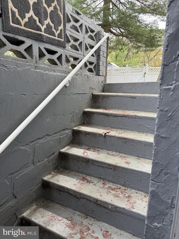 Building Photo - 23 N Carolina Ave