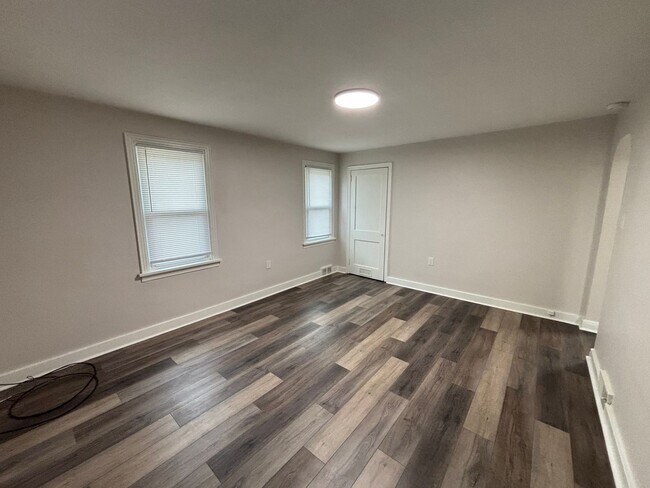 Building Photo - Beautiful Apartment for Rent