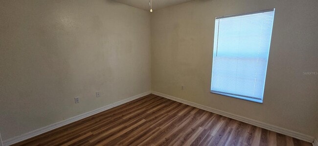 Building Photo - 6 Pecan Run Pl