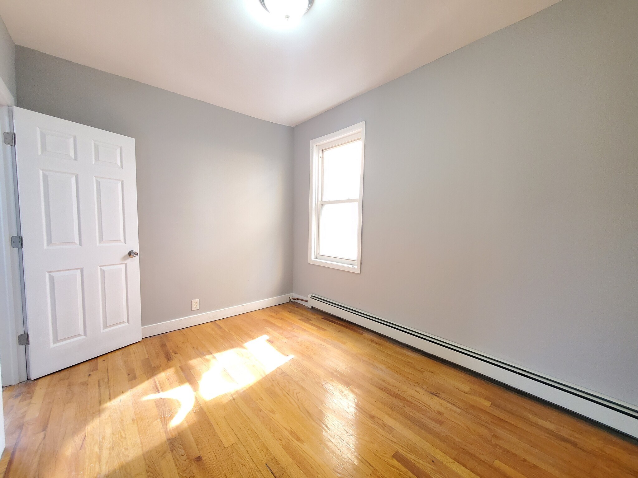 Unit 2 - 179 Armstrong Ave