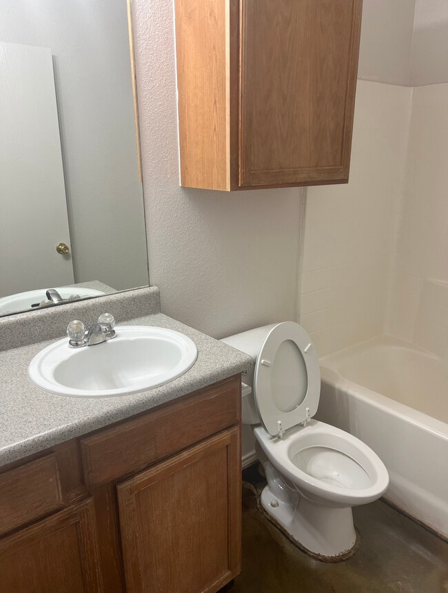 Building Photo - 7610 Downe Dr