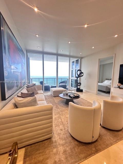 Building Photo - 18201 Collins Ave