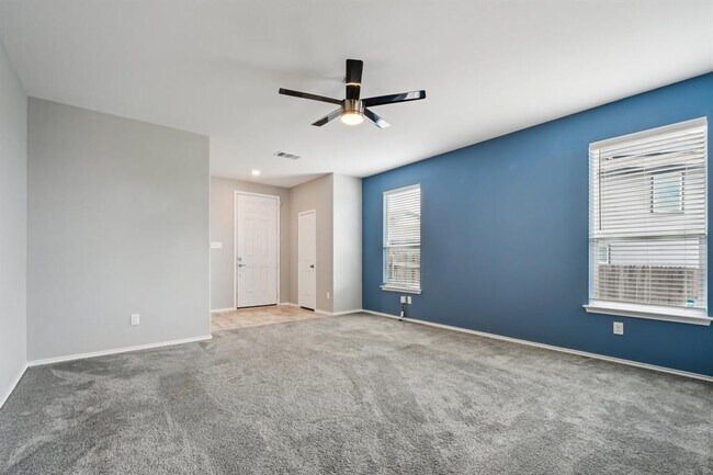 Building Photo - 19219 Zachary Taylor St