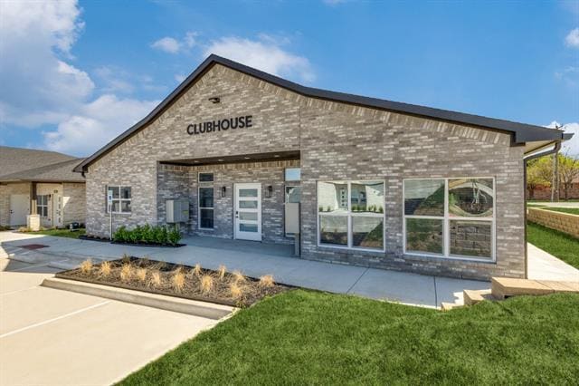 Building Photo - 820 W McLeroy Blvd