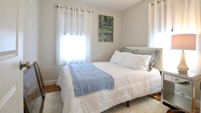 Building Photo - 35 Coolridge Rd