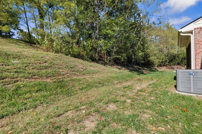 Building Photo - 118 Nickolas Cir