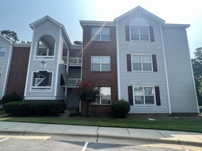 Building Photo - 309 Waterdown Dr