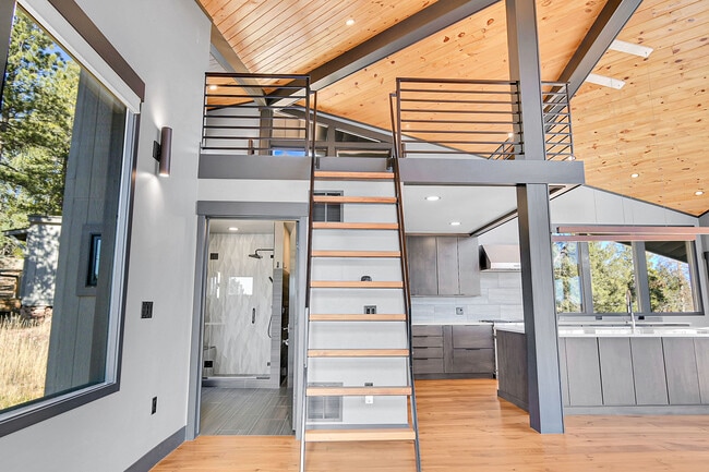 Building Photo - 11845 US Hwy 285