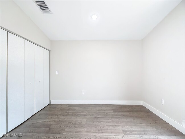 Building Photo - 2511 Storter Ave